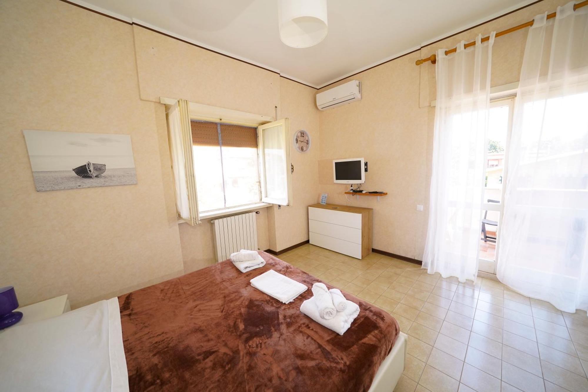 Da Piero E Gina Hotel Palidoro Exterior photo